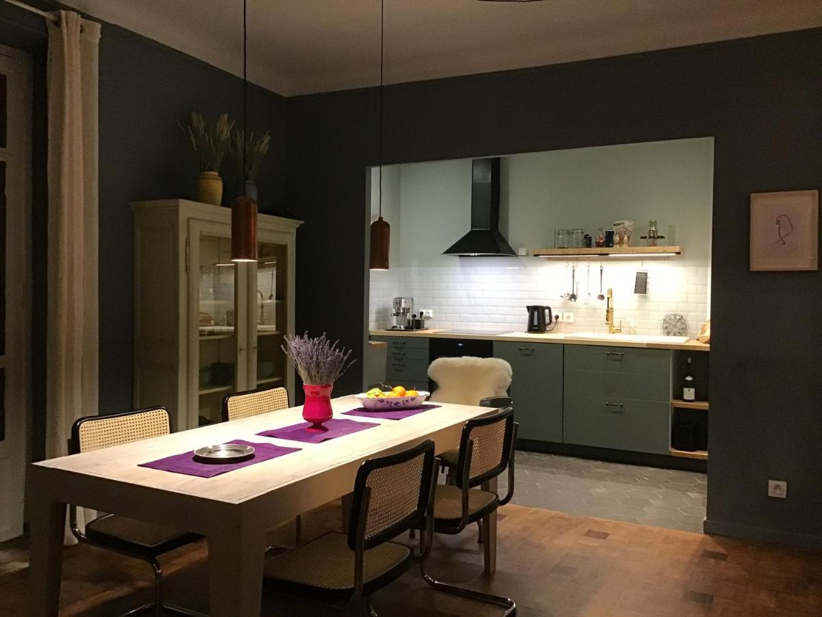 Modern, Traditional , Bright And Stylish Appartement Nizza Esterno foto